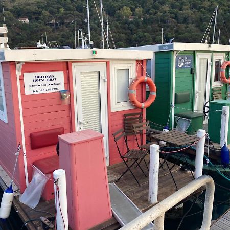 Отель House Boat R Al Poetto 2 Pax Piu' 1 Кальяри Экстерьер фото